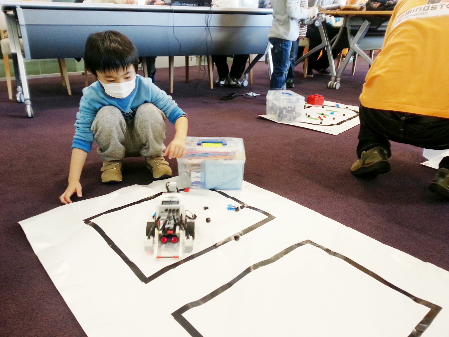 12月23日KOIL 「レゴ ロボットで遊んで学ぼう！」